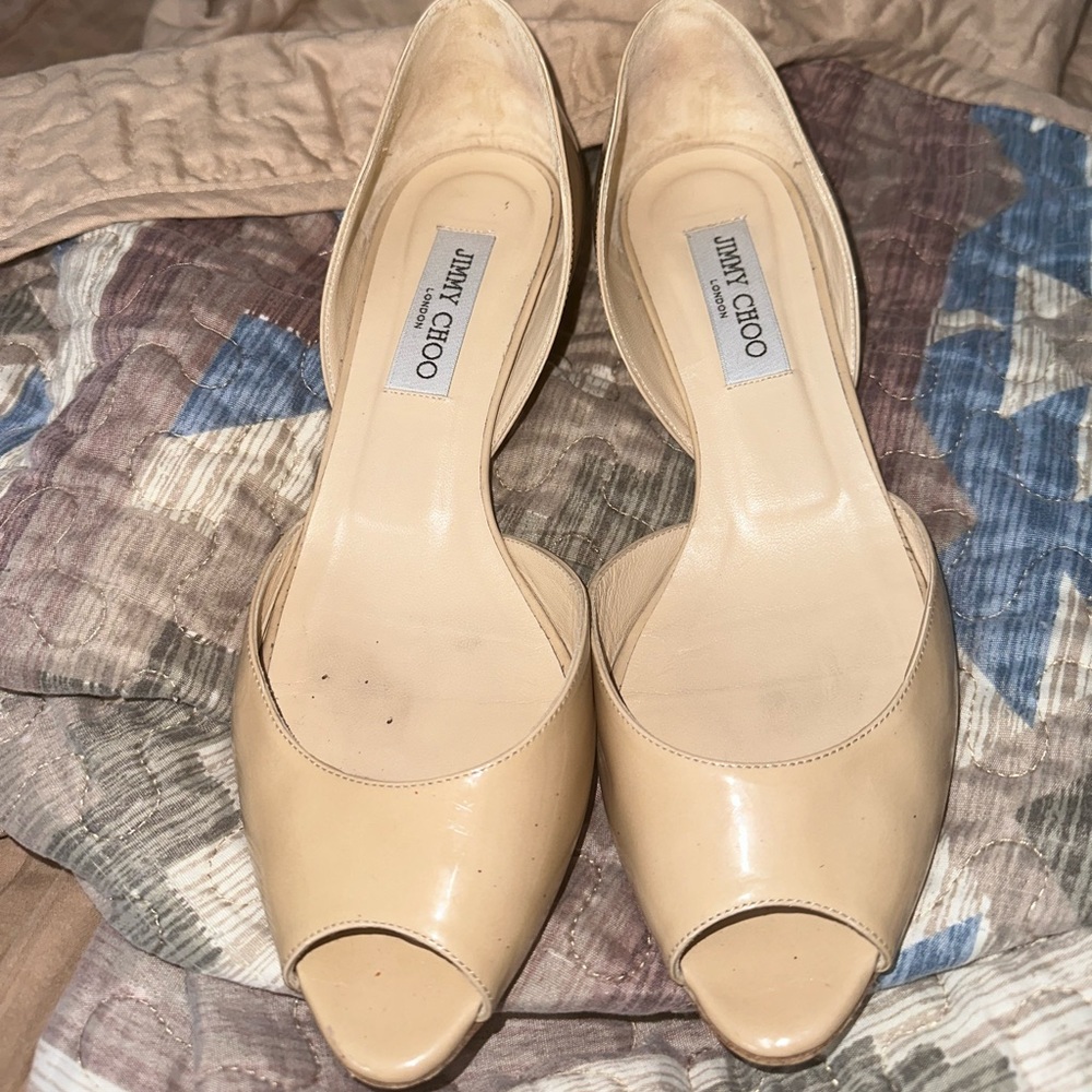 SOLD! Jimmy Choo Comfy Open Toe Nude Patent Kitten Heels 39.5